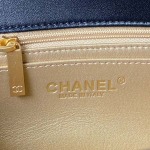 2025年7月17日入荷新作シャネル バッグ最高級品Chanel AS1787 Size:20cm恋人プレゼント/誕生日/母の日/母のひプレゼント/お祝い女性結婚祝い/KK工場