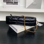 2025年7月17日入荷新作シャネル バッグ最高級品Chanel 25S AS5528 Size:17×26×8.5cm恋人プレゼント/誕生日/母の日/母のひプレゼント/お祝い女性結婚祝い/KK工場