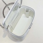 2025年7月17日入荷新作シャネル バッグ最高級品25P   4505 Size:19cm恋人プレゼント/誕生日/母の日/母のひプレゼント/お祝い女性結婚祝い/KK工場