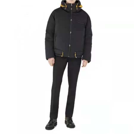 2025年7月18日入荷新作Fendiダウンジャケット★誕生...