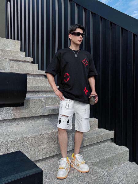 2025年7月20日入荷新作Louis VuittonTシャ...