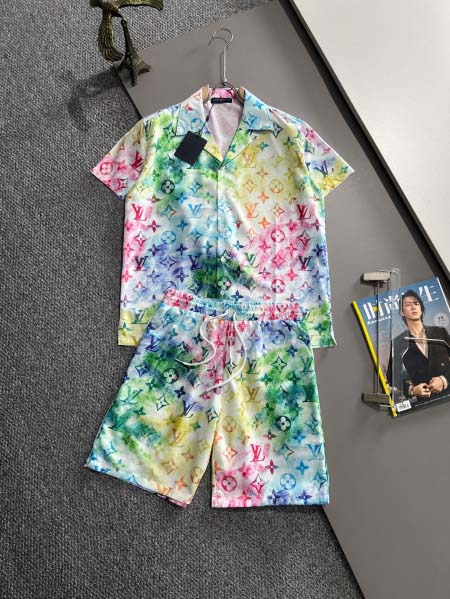 2025年7月23日入荷新作Louis Vuitton上下人...