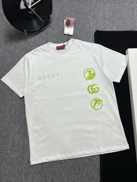 2025年7月30日入荷新作GUCCI半袖 tシャツ高品質人...