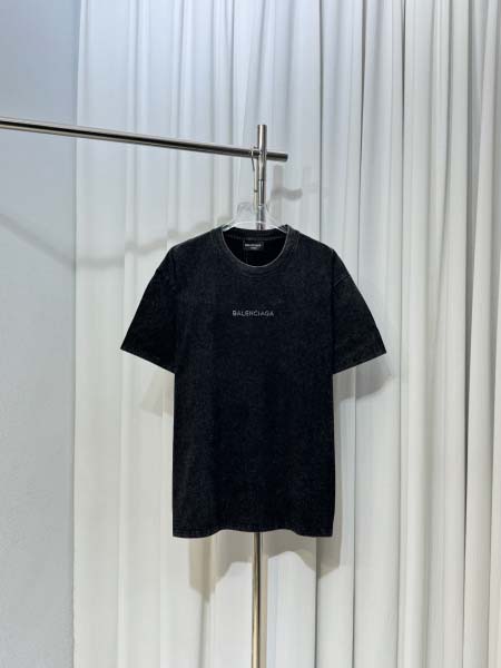 2025年7月30日入荷新作Balenciaga半袖 tシャ...