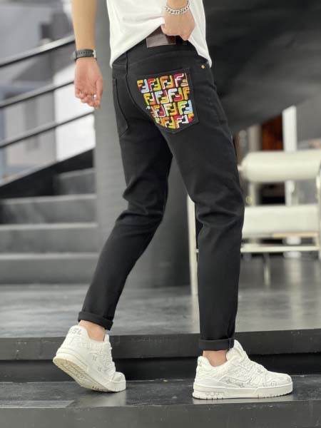 2025年8月2日入荷新作FENDIジーパン人気/【极品】/DW工場