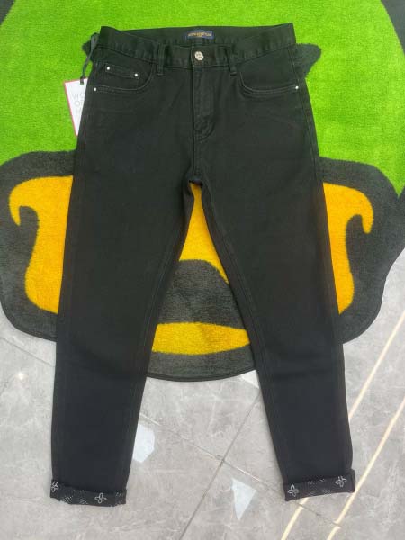 2025年8月2日入荷新作Louis Vuittonジーパン人気/【极品】/DW工場