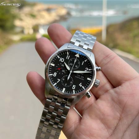 2025年8月4日入荷新作IWC腕時計極上の品質人気商品 /GTR工場