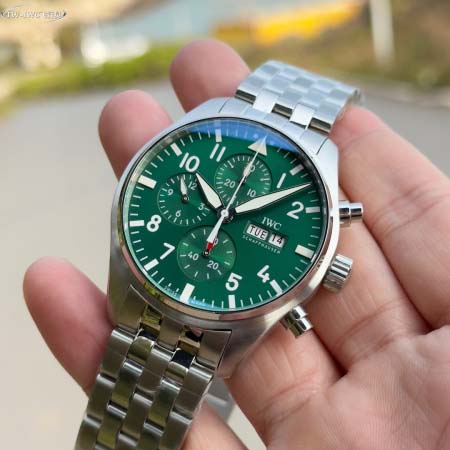 2025年8月4日入荷新作IWC腕時計極上の品質人気商品 /GTR工場