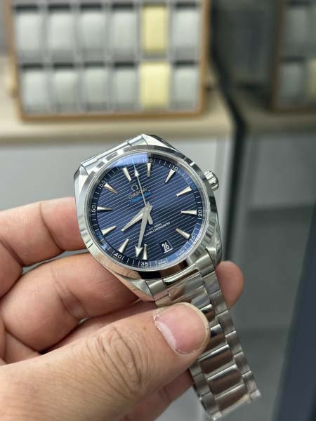 2025年8月4日入荷新作LONGINESRZ1腕時計極上の品質人気商品 /GTR工場