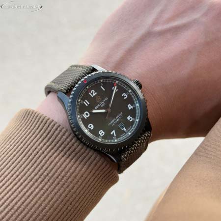 2025年8月5日入荷新作BREITLING腕時計極上の品質人気商品 /GTR工場