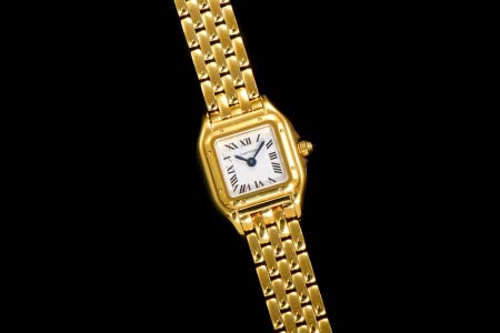 2025年8月5日入荷新作Cartier腕時計極上の品質人気商品 /GTR工場