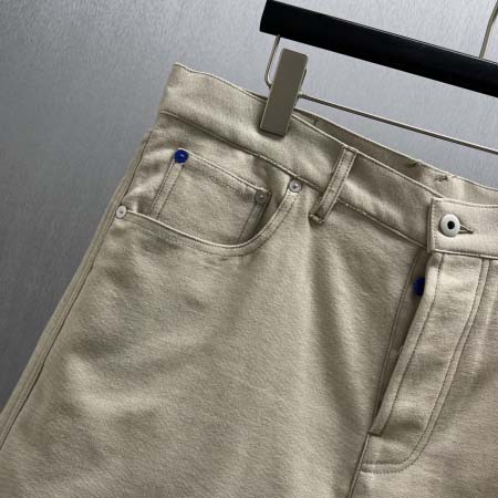 2025年8月6日入荷新作Burberryデニムパンツ人気商品/DW工場