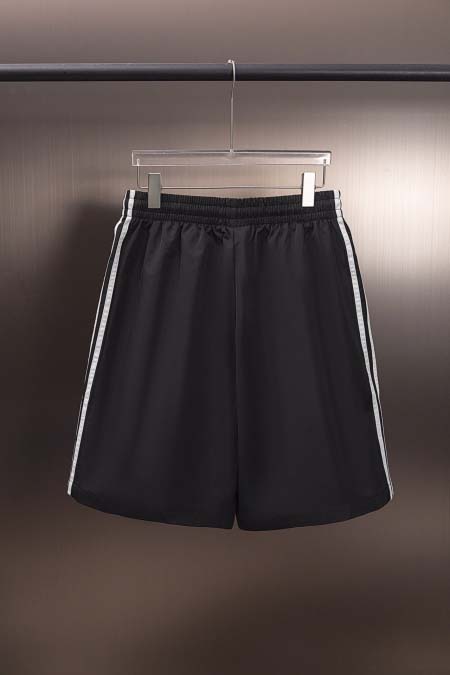 2025年8月6日入荷新作BALENCIAGA半ズボン人気商品/DW工場