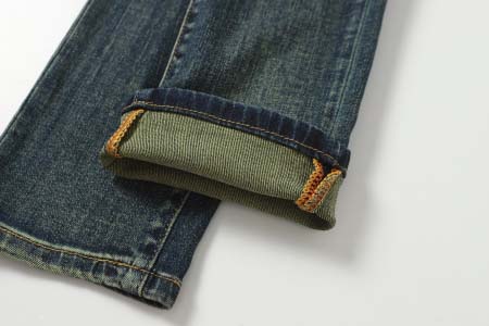 2025年8月6日入荷新作VALENTINOジーパン人気商品/DW工場