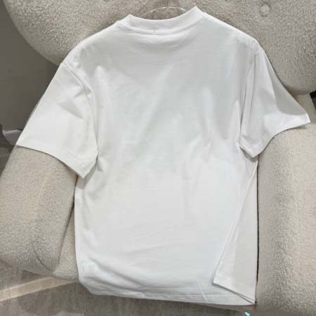 2025年8月6日入荷新作Burberry半袖 tシャツ人気商品/DW工場