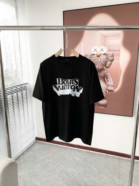 2025年8月6日入荷新作Louis Vuitton半袖 tシャツ人気商品/DW工場