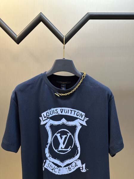 2025年8月6日入荷新作Louis vuitton半袖 tシャツ原版復刻人気で【极品】/正規品と同じサイズ/DW工場S-L