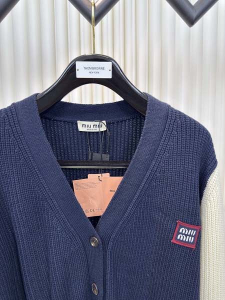 2025年8月6日入荷新作MiuMiuニット原版復刻人気で【极品】/正規品と同じサイズ/DW工場XS-L