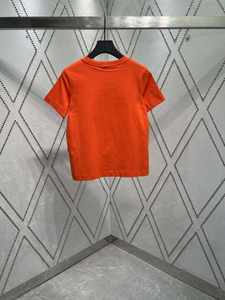 2025年8月6日入荷新作Burberry半袖 tシャツ原版復刻人気で【极品】/正規品と同じサイズ/DW工場S-L