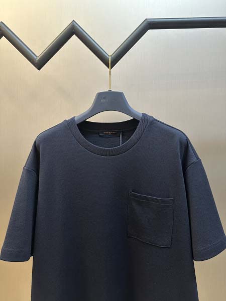 2025年8月6日入荷新作Louis vuitton半袖 tシャツ原版復刻人気で【极品】/正規品と同じサイズ/DW工場S-L