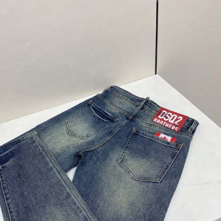 2025年8月10日入荷新作Dsquared2ジーパン人気商品