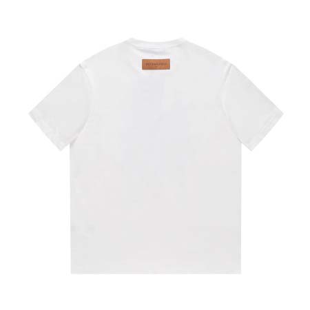 2025年8月12日入荷新作Louis Vuittontシャツ人気商品/DW工場