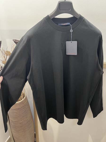 2025年8月12日入荷新作Louis Vuitton半袖 tシャツ人気商品/DW工場