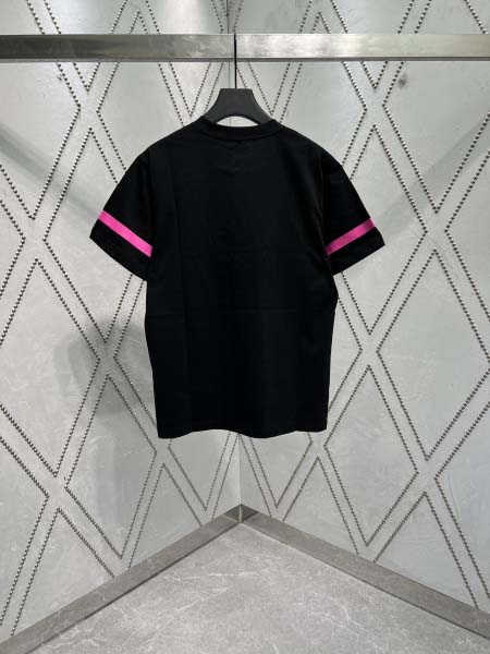 2025年8月12日入荷新作Dior半袖 tシャツ人気商品/DW工場