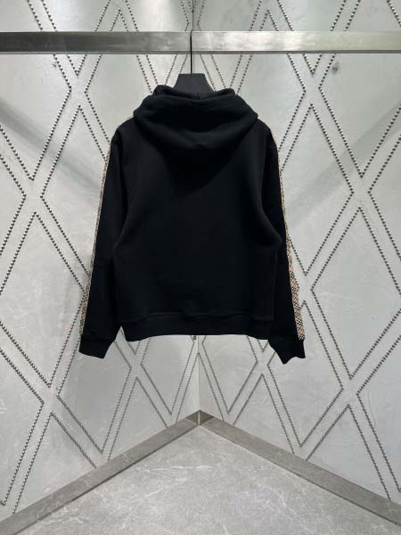 2025年8月12日入荷新作Burberryジャケット人気商品/DW工場