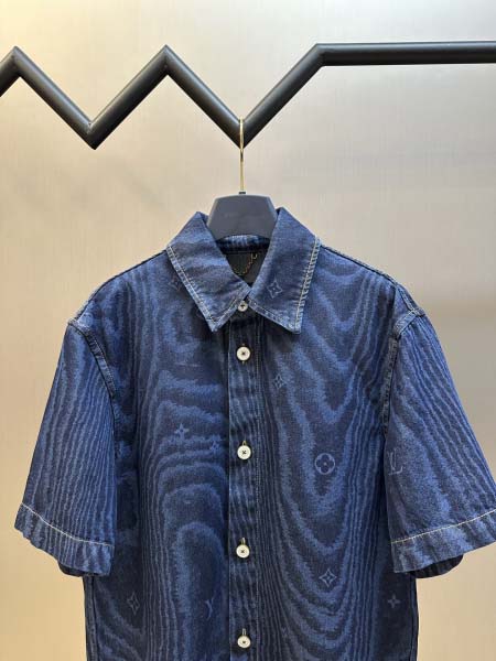 2025年8月12日入荷新作Louis Vuitton半袖 tシャツ人気商品/DW工場