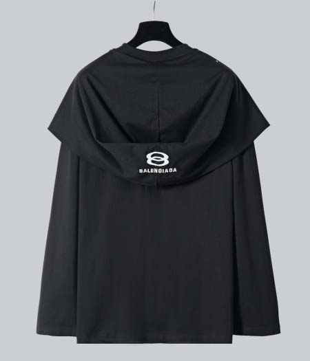 2025年8月12日入荷新作Balenciagaパーカー人気商品/DW工場