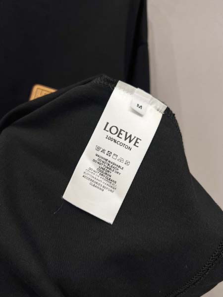 2025年8月13日入荷新作Loewe半袖 tシャツ人気商品/DW工場