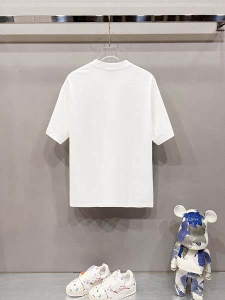 2025年8月13日入荷新作dior半袖 tシャツ人気商品/DW工場