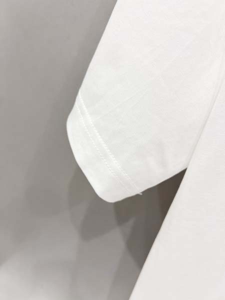 2025年8月13日入荷新作ALO半袖 tシャツ人気商品/DW工場