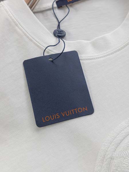 2025年8月14日入荷新作Louis Vuittontシャツ人気商品/DW工場