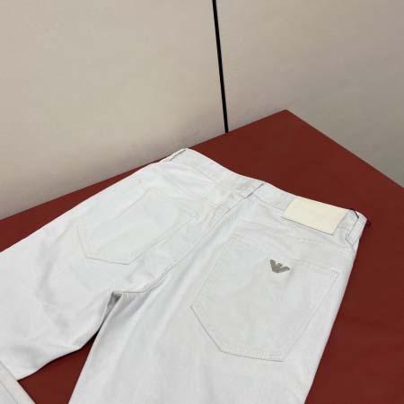 2025年8月15日入荷新作Pradaジーパン人気商品/DW工場