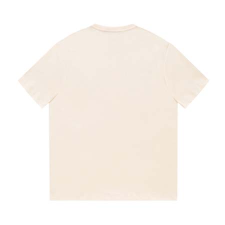 2025年8月15日入荷新作Gucci半袖 tシャツ人気商品/DW工場