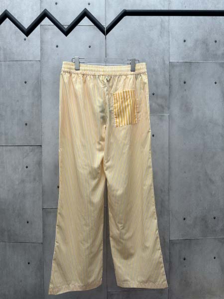 2025年8月15日入荷新作Pradaスラックス人気商品/DW工場