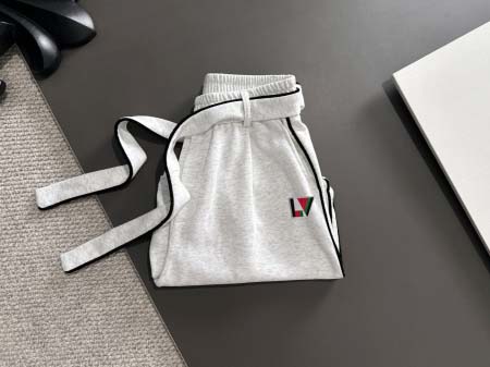 2025年8月19日入荷新作 LOUIS VUITTON半ズボン人気商品/DW工場