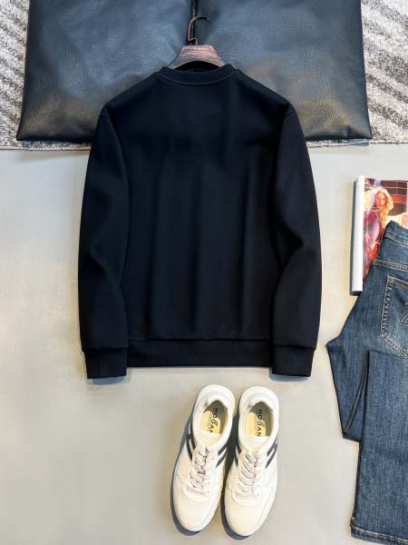 2025年8月20日入荷新作Gucciスウェットシャツ 高级品超厳選★入手困難/誕生日プレゼント