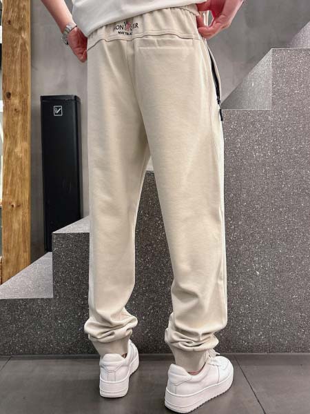 2025年8月20日入荷新作Monclerスウェットパンツ 高级品超厳選★入手困難/誕生日プレゼント