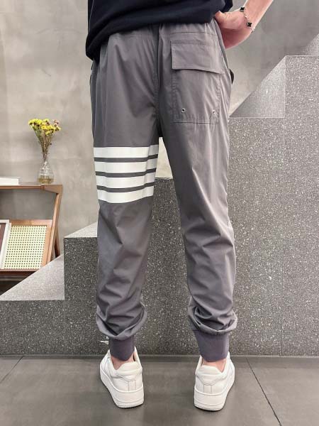 2025年8月20日入荷新作Thom Browneスウェットパンツ 高级品超厳選★入手困難/誕生日プレゼント