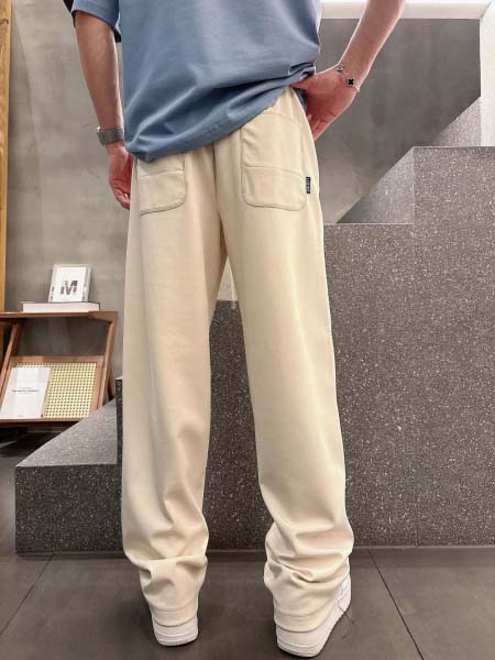 2025年8月20日入荷新作Loeweスウェットパンツ 高级品超厳選★入手困難/誕生日プレゼント