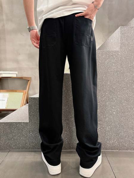 2025年8月20日入荷新作Loeweスウェットパンツ 高级品超厳選★入手困難/誕生日プレゼント