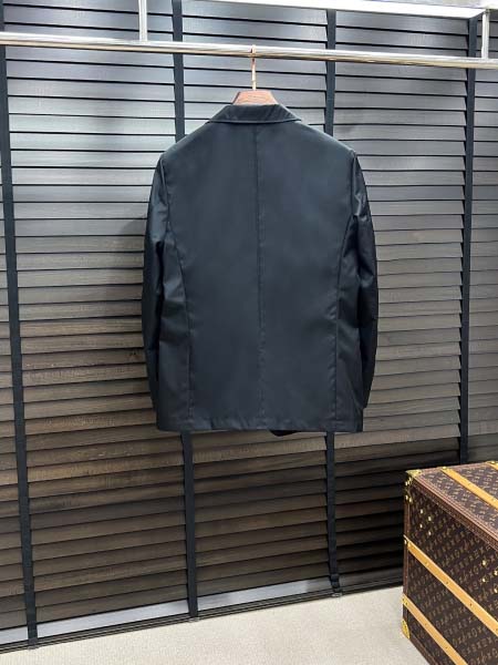 2025年8月20日入荷新作Prada秋冬ジャケット 高级品超厳選★入手困難/誕生日プレゼント/MF工場