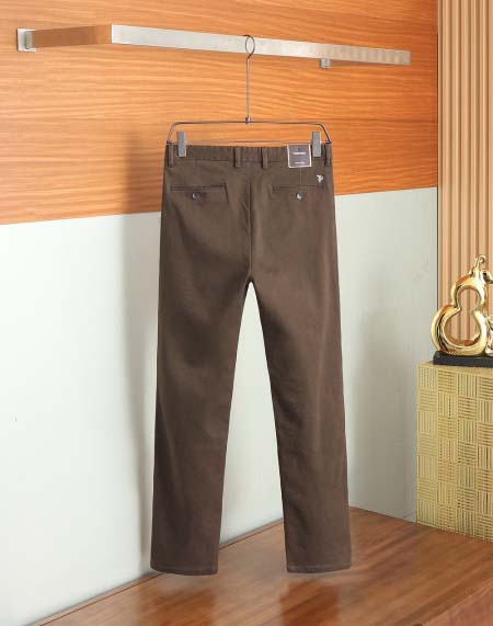 2025年8月21日入荷新作Tom Fordスラックス高品質人気商品/HC工場