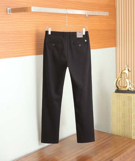 2025年8月21日入荷新作Tom Fordスラックス高品質人気商品/HC工場