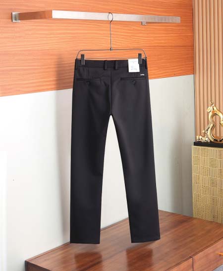 2025年8月21日入荷新作Burberryスラックス高品質人気商品/HC工場