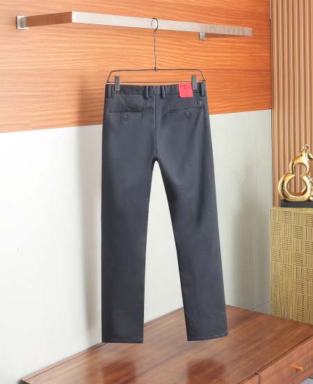 2025年8月21日入荷新作BOSSスラックス高品質人気商品/HC工場