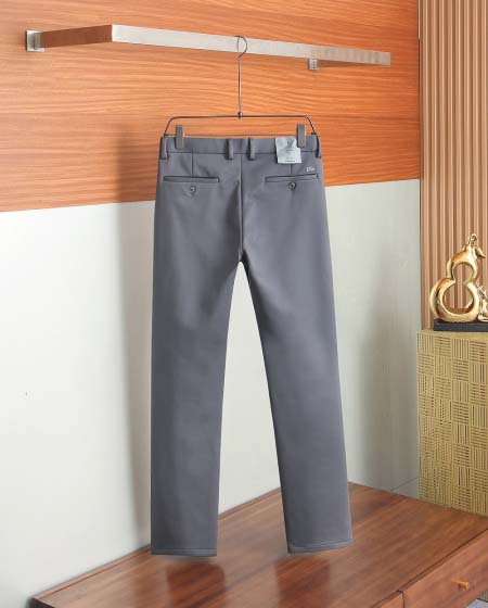 2025年8月21日入荷新作Diorスラックス高品質人気商品/HC工場